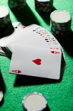 diva168 platform interface showing slots, live dealer, and sportsbook markets across desktop and mobile