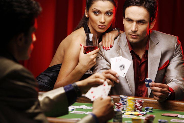 diva168 mobile app interface showing slots, live casino, and sportsbook options